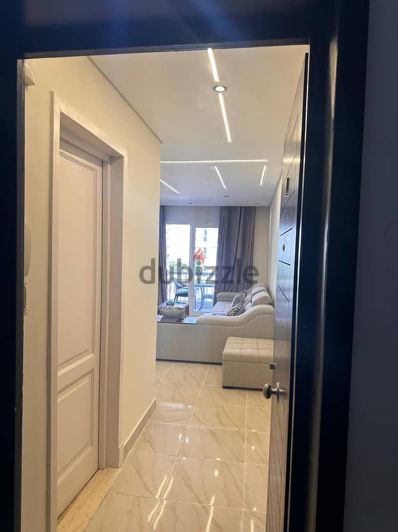 apartment for rent fully furnished first useed in  madinaty  new cairo 6