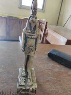 تماثيل فرعوني