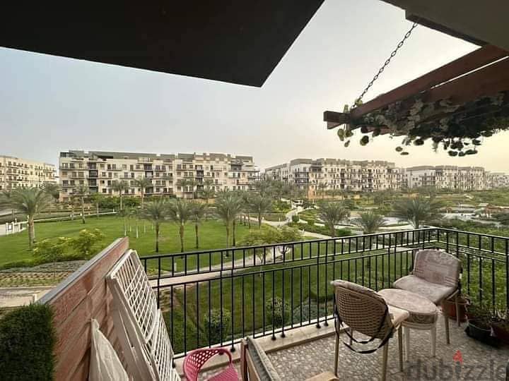 At an attractive price, an apartment for sale in Vye Sodic Prime location in Sheikh Zayed 4