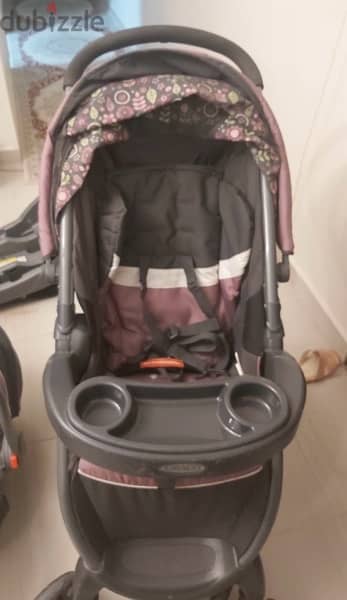 Graco travel system (stroller and carseat with base Click Connect 4