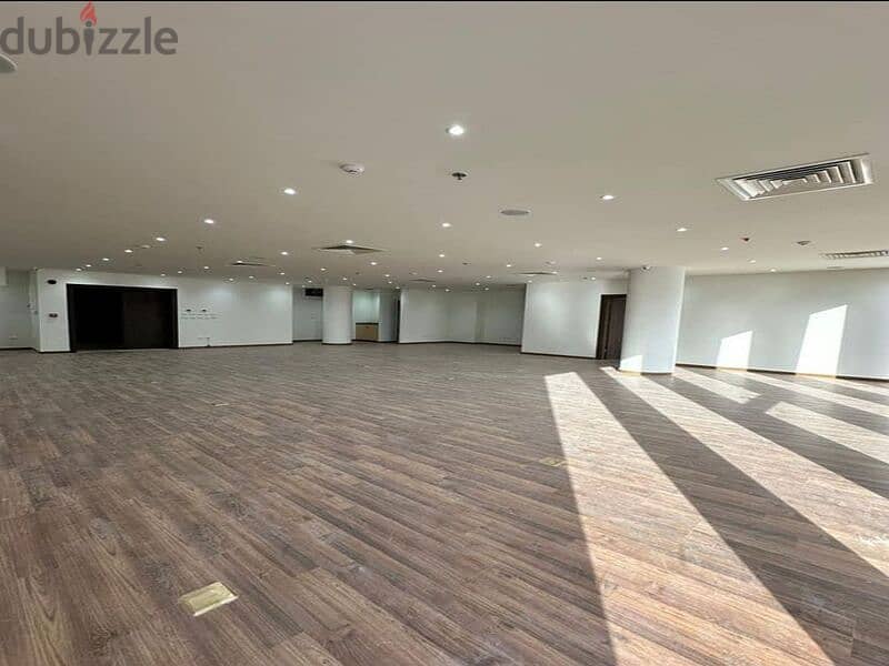 223 m office EDNC Sodic prime location view  plaza 10