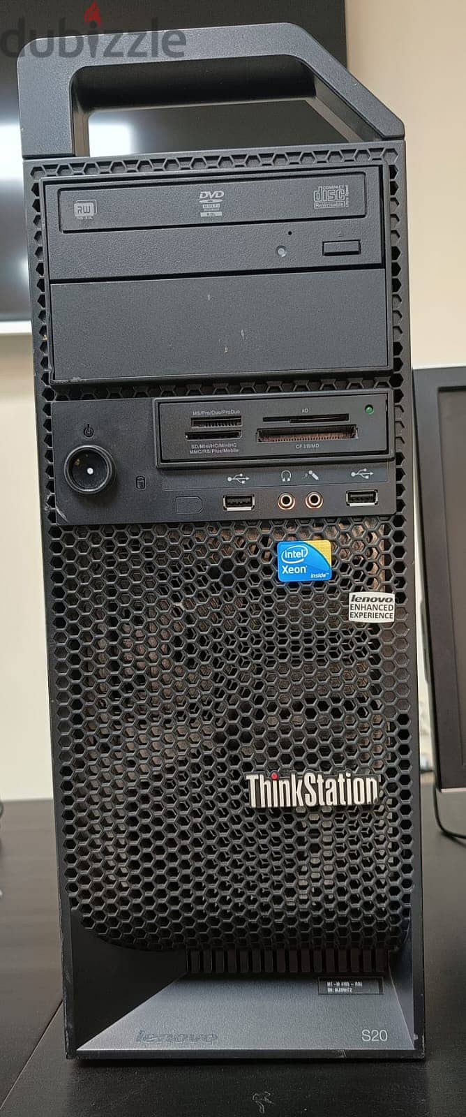 Lenovo Thinkstation S20 1
