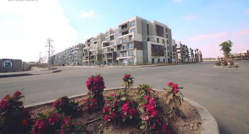 Apartment  216m  For  Sale  With  Garden  and  Prime Location In Palm Hills New Cairo 3