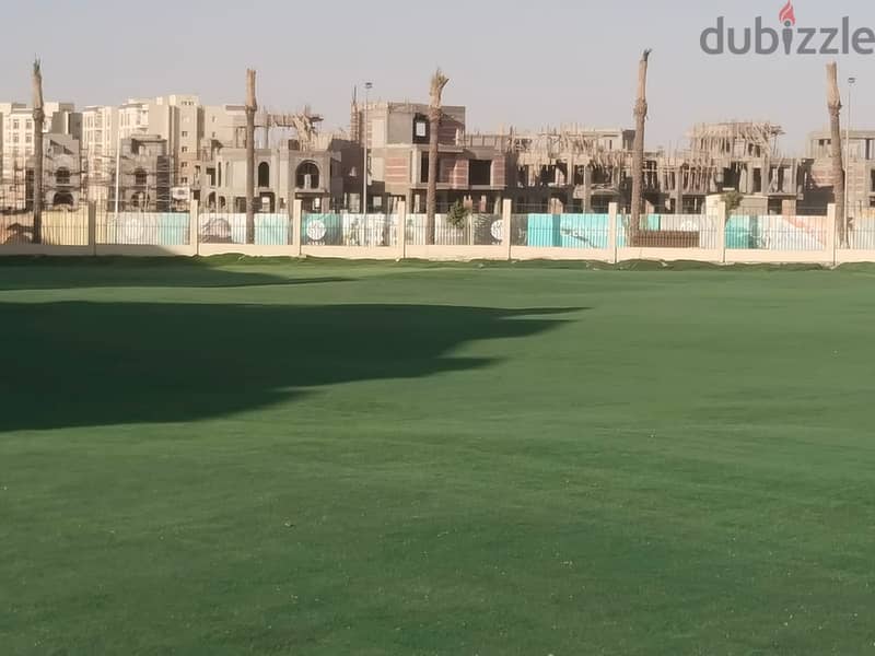 Ground floor apartment with garden 105 sqm + private garden 68 sqm for sale in Sarai Compound, Esse phase. Book now to benefit from a special discount 24
