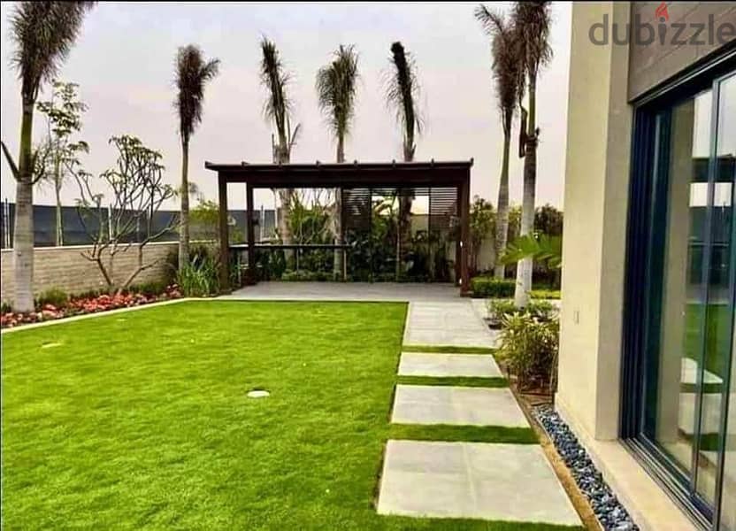 A very advantageous stand alone area for sale, 198 sqm + garden 187 sqm + roof 44 sqm for sale in Sarai View Landscape and Lakes Compound 18