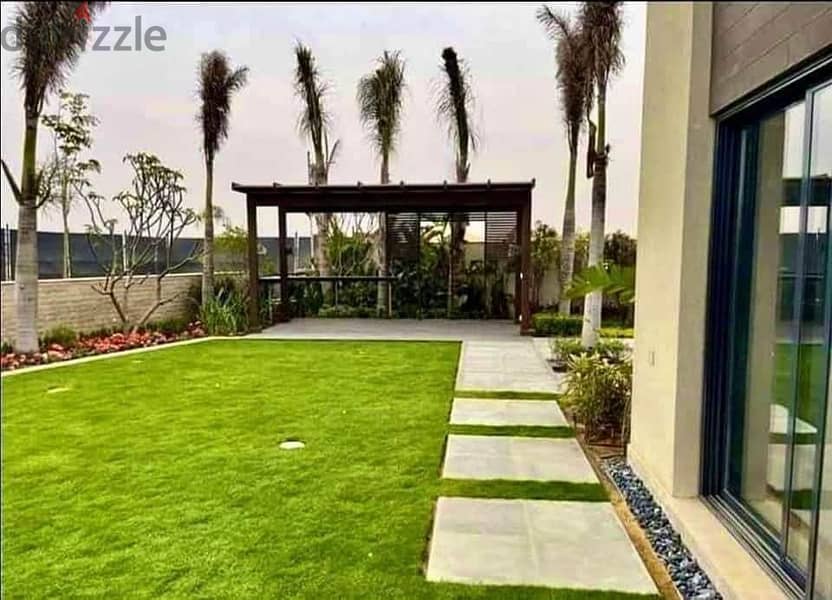Stand Alone villa, 235 sqm, prime location, with 213 sqm garden + 50 sqm roof, on view direct, for sale in Sarai Compound, New Cairo, with a 10% down 17