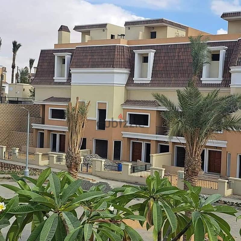 S villa for sale in Madinaty wall, 212 sqm, with a 50 sqm garden, at the lowest price in Sarai Compound, with a down payment starting from 10% and ins 16