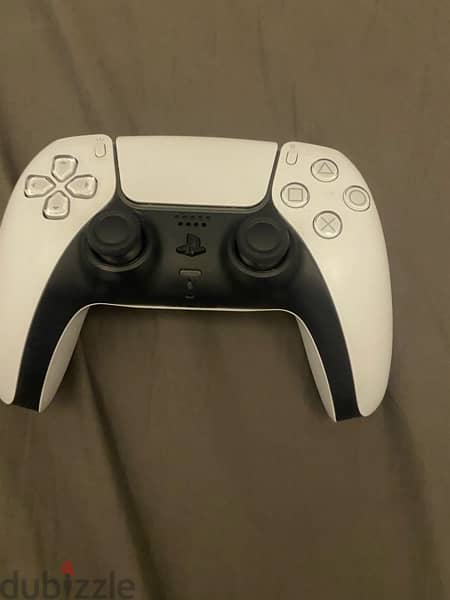 PS5 controller 2