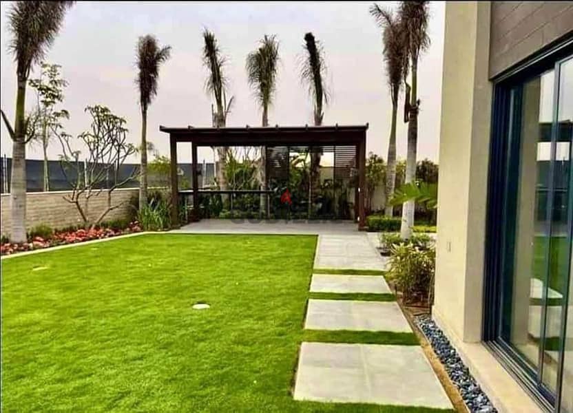 Stand Alone villa for sale, 198 sqm, in Sarai Compound, with 187 sqm garden + 44 sqm roof, wall, Madinaty wall 19