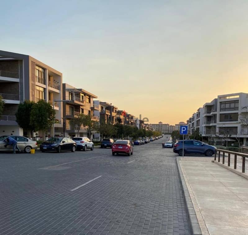 Apartment in Taj City Compound, area of 128 square meters, distinctive division, with a 10% down payment over 6 months, in front of Cairo Airport 7