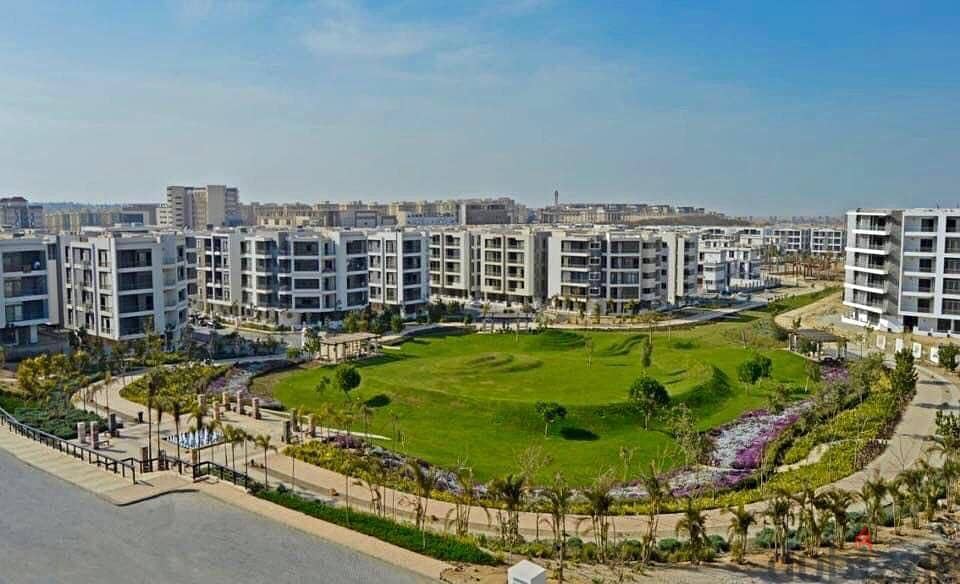 Duplex on view, 163m for sale in Taj City Compound, in front of Cairo Airport, landscape view 2