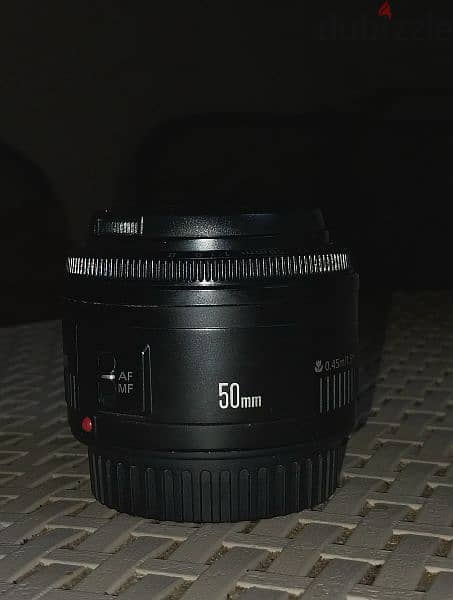 canon lens 50mm is zeroooo 4