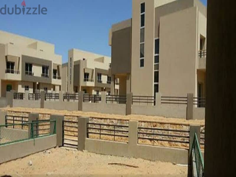 Amazing Townhouse 282m  instalments 7 years at Palm hills new Cairo 2