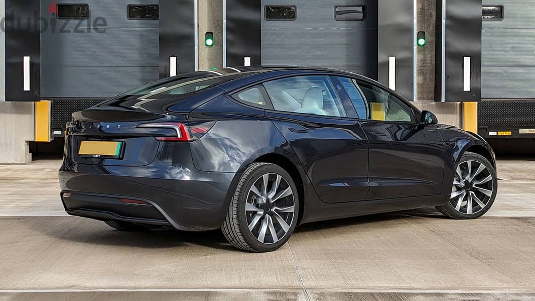 Tesla Model 3 Facelift 2024  تسلا 1