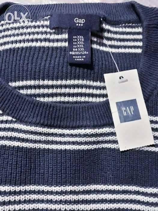 Gap pullover from USA 2