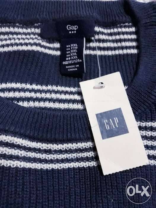 Gap pullover from USA 3