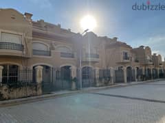 Twin House 295 m Prime location on Lake for sale Ready to move at Patio Oro - New Cairo