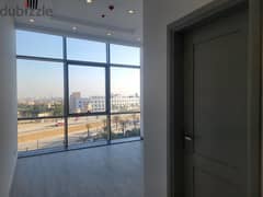 new cairo  مكتب للايجار 74 متر بالمستثمرين الجنوبية التجمع الخامس
