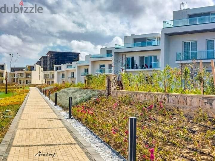 Ready to move chalet with garden for sale in | Mazarine | City Edge | Fully finished ultra modern with ACs direct on lagoon with sea view 8