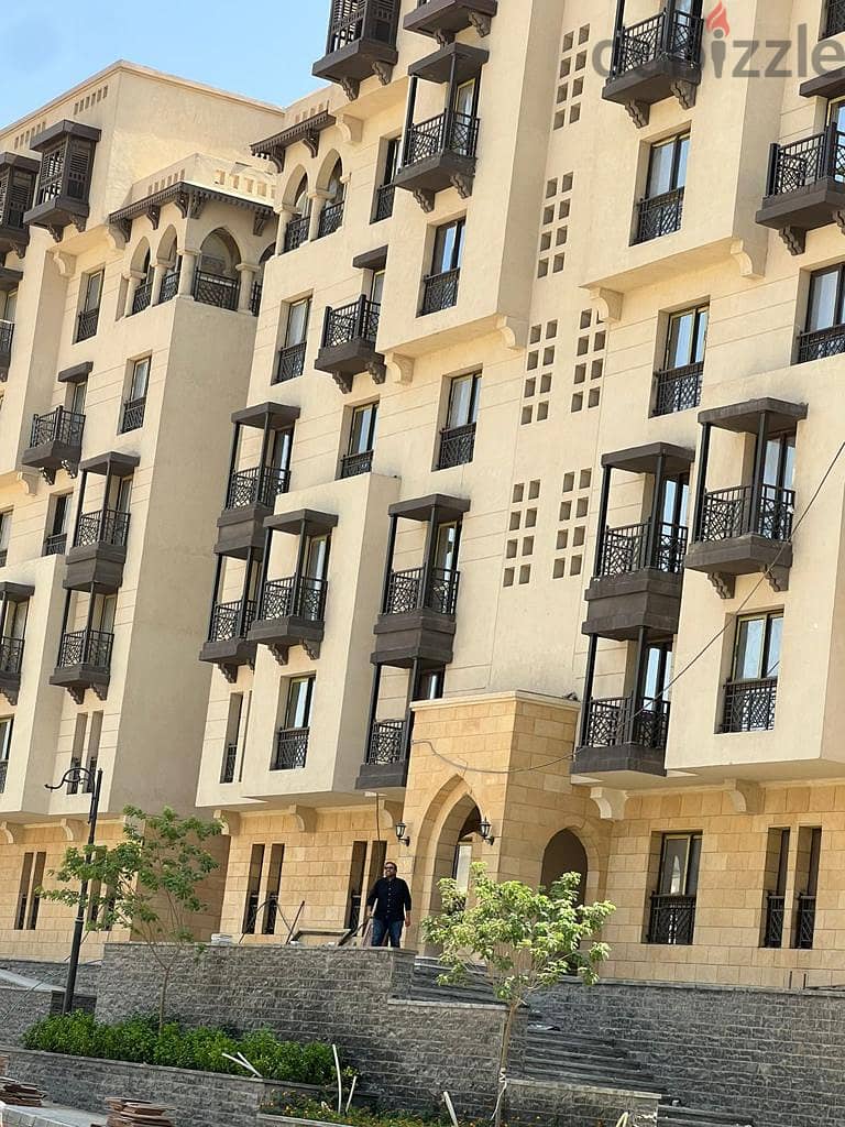 ready to move apartment in the heart of Cairo (New Fostat), 3 rooms, ultra lux , ready for inspection now, DP/ 708,000 & installments 7 years 1