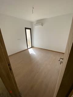 ready to move apartment in 5th square Al Marasem