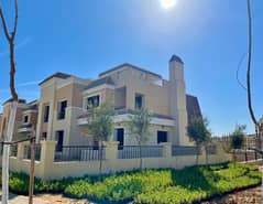 Villa with private garden in a prime location in Sari Compound on Suez Road, with a 10% down payment over 8 years, area of 212 sqm, garden of 104 sqm