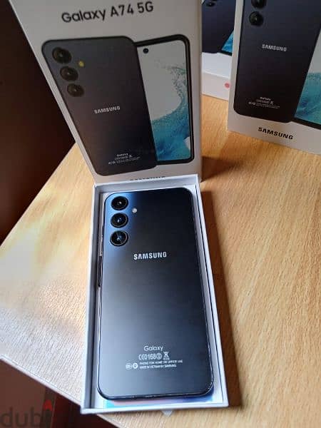 Samsung galaxy a74 1