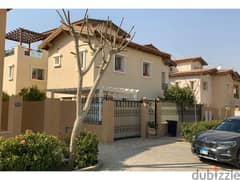 twin house for sale in Hyde Park New Cairo With a distinctive internal area and division 0