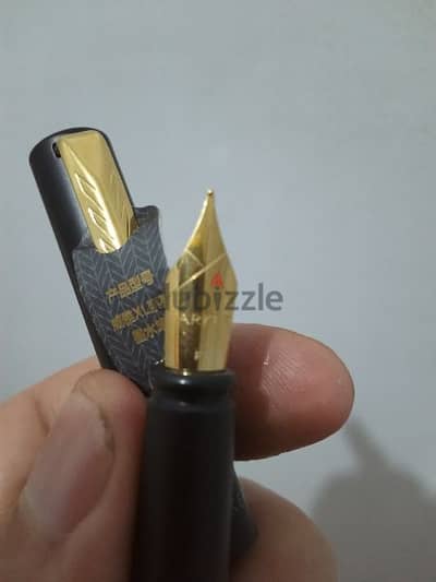 قلم باركر حبر لم يستخدم  Parker Frontier Matte Black Gold Nib GT