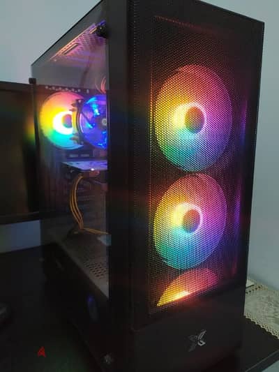 Intel core i5-12400F , GTX 1650 OC-4G, RAM 16G VENGEANCE RGB