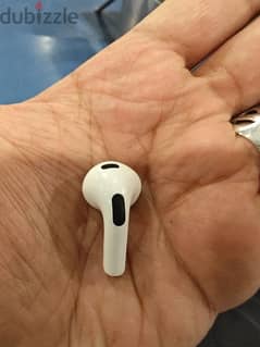 AirPods 3 right one like new