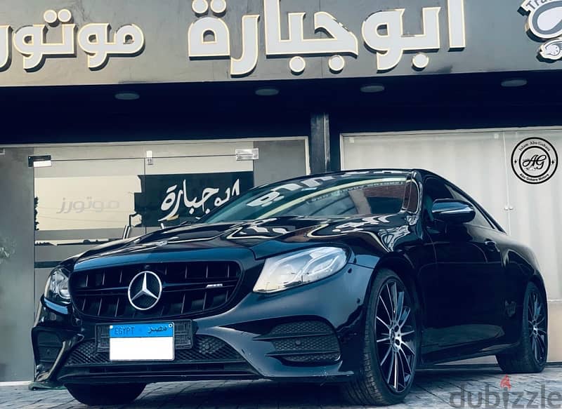 Mercedes E300 - 2020 - Coupe. AMG -Night Edition 3