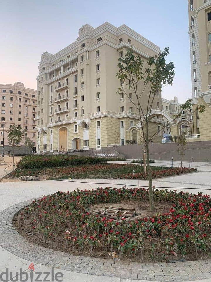 Apartment for sale, immediate receipt, fully finished, in Garden City, the capital 3