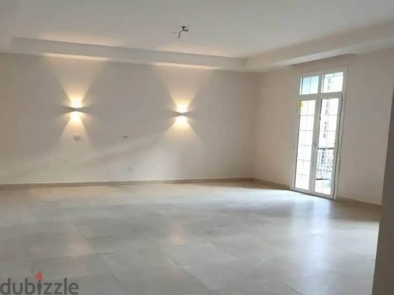 For sale, a 3-room apartment , in installments, immediate receipt and fully finished, in New Alamein, in the Latin Quarter. 2