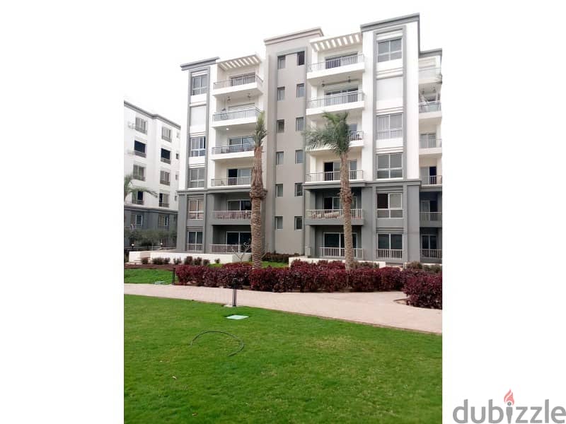 The lowest price for an apartment 160m fully finished in compound hyde park ready to move view landscape 3