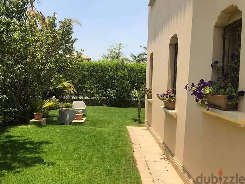 Apartment for sale in a full-service compound in Palm Hills - New Cairo with 10% down payment and installments over 8 years 0
