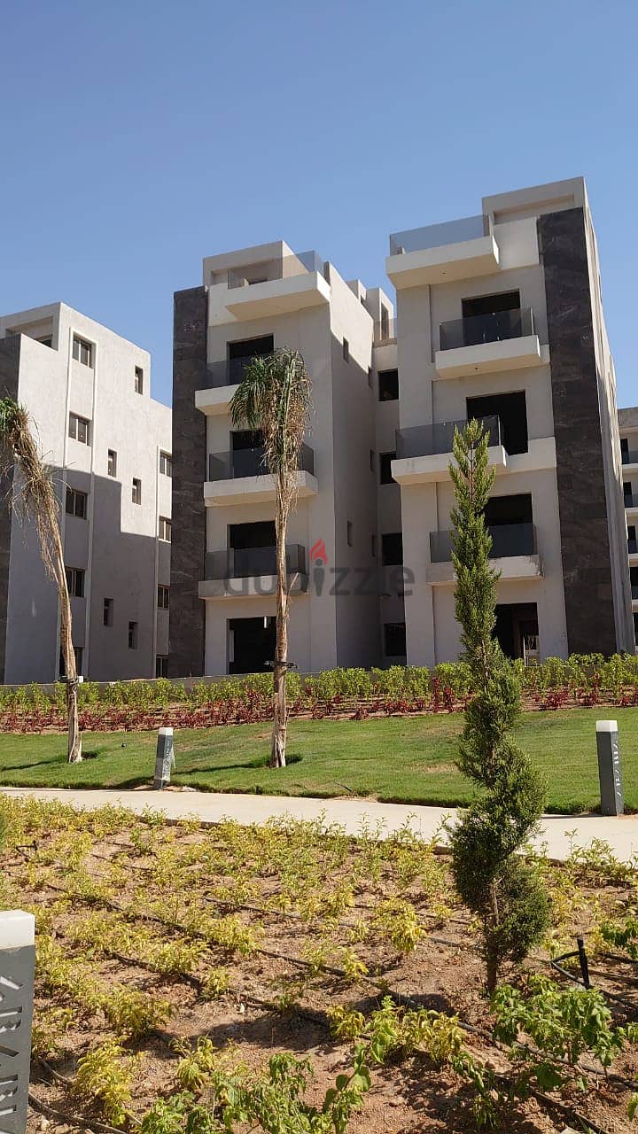 apartment for sale In Sun Capital October Compound A minute from the tourist road 1
