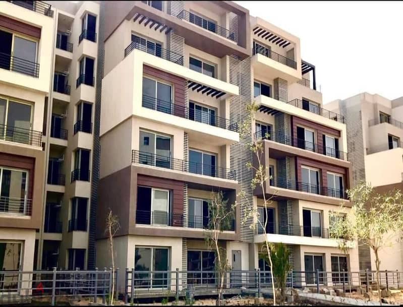apartment for sale at palm hills new cairo | installments | prime location 4