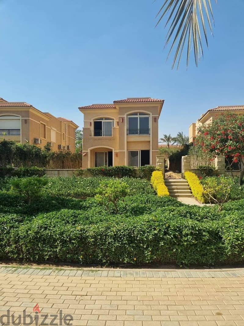 Twin house villa for sale, ready for inspection, in Stone Park, New Cairo, in front of Cairo Festival 1