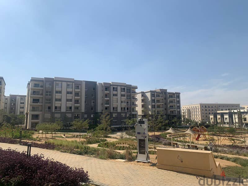 The Lowest price in market Apartment108m in compound  hyde park new cairo with installments view landscape 3