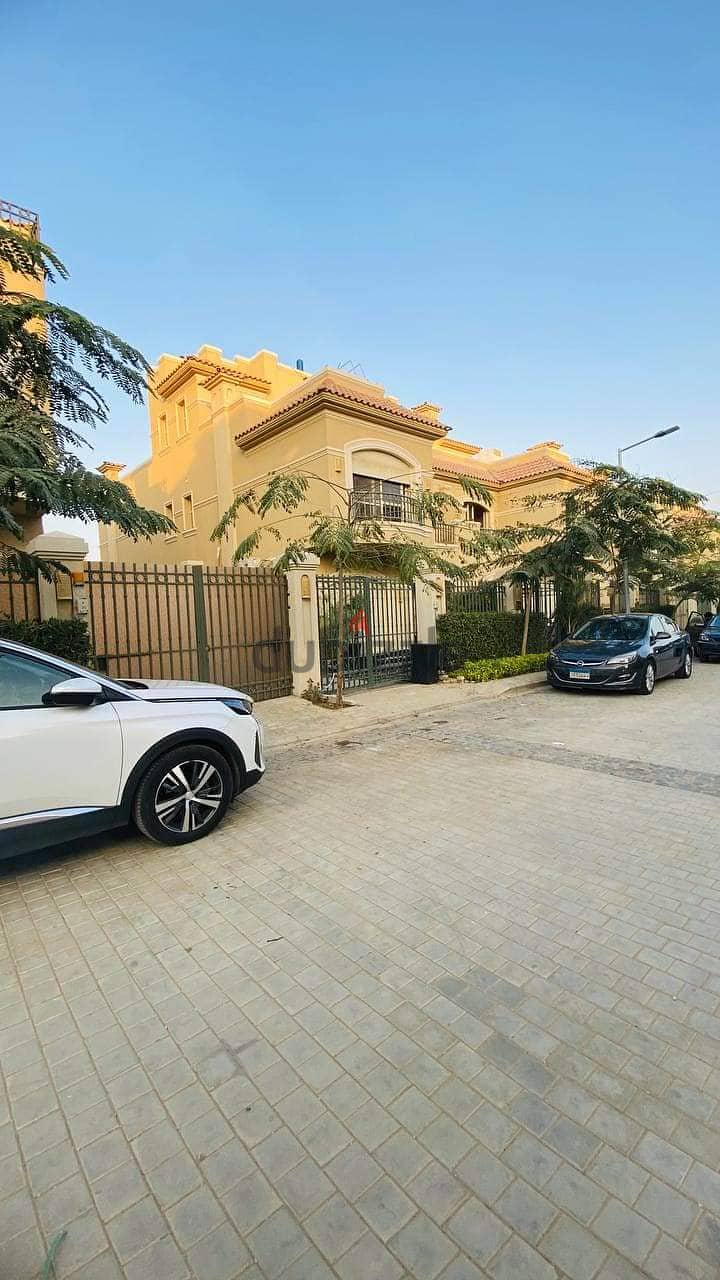 standalone villa for sale in sarai in front of madinaty/ فيلا للبيع في كومبوند سراي امام مدينتي مباشرة 8
