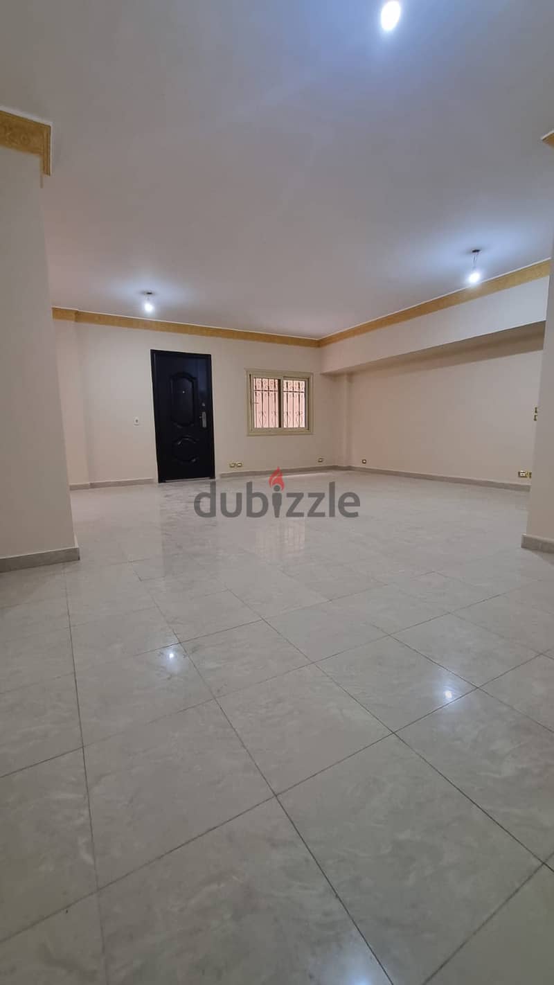 Ultra supr lux Duplex  for rent in very prime location AL Narges 4