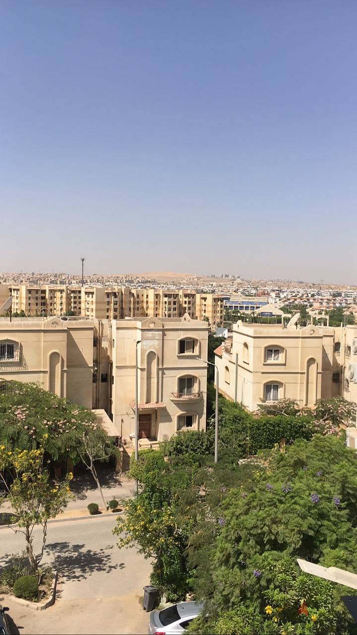 Apartment for sale in Hadayek El Mohandiseen Compound, Sheikh Zayed, area 123 square feet, 3 rooms and 2 bathrooms, super luxurious. 5