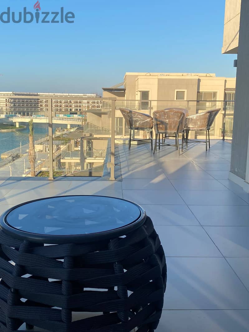 Fully furnished penthouse 354m - overlooking Marina in Marassi 10