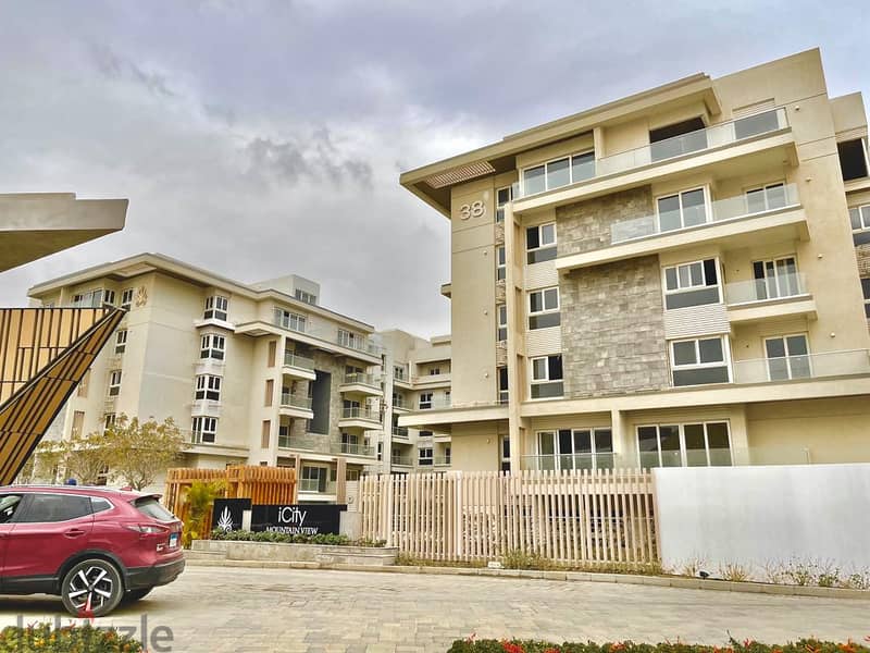 Apartment 190m with instalments in MVIC Hot price 1