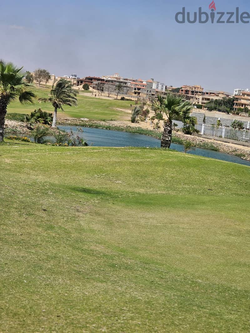 With a down payment of one million 794 thousand, I immediately received a corner apartment with a view on the golf course in Obour Golf City, Obour Go 4
