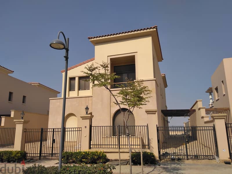 Standalone Villa 312 m Fully Finished City View For Sale at Uptown Cairo - Emaar 0