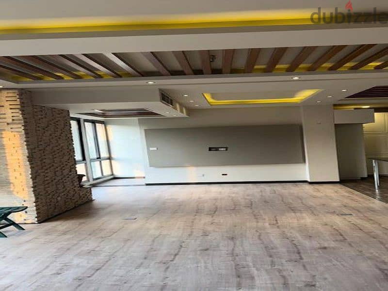Triplex With Roof 317 sqm Kitchen + Acs For Sale In Eastwon 10