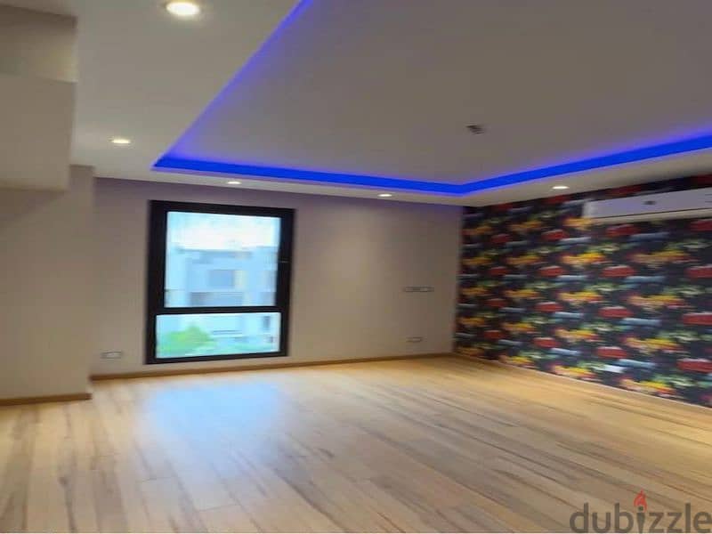 Triplex With Roof 317 sqm Kitchen + Acs For Sale In Eastwon 12