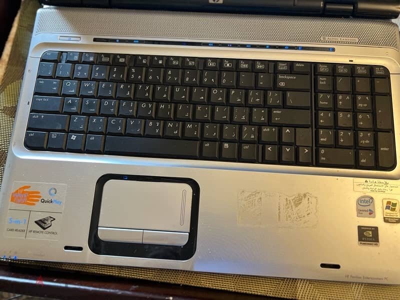 Hp laptop 17 inch screen English Arabic keyboard 0